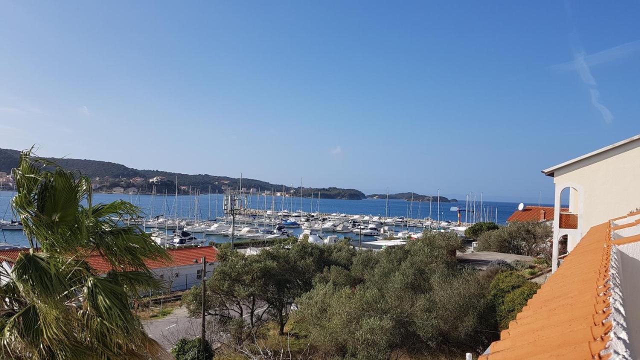 Guest House Galeb2 Supetarska Draga Exterior foto
