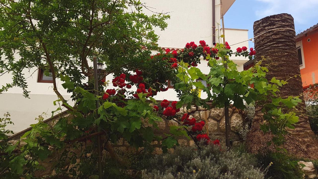 Guest House Galeb2 Supetarska Draga Exterior foto