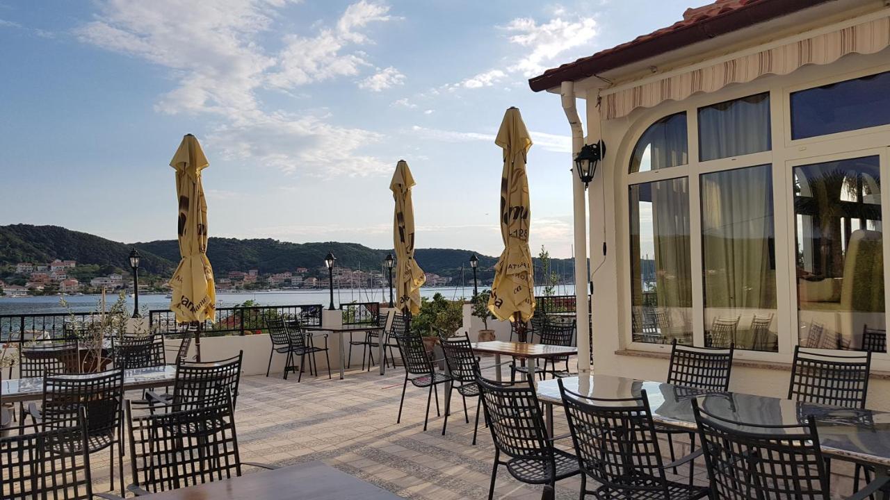 Guest House Galeb2 Supetarska Draga Exterior foto