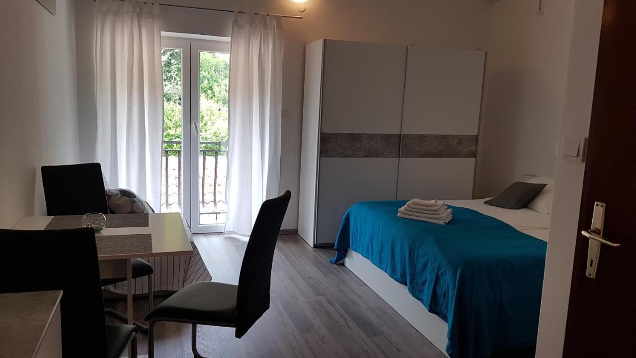 Guest House Galeb2 Supetarska Draga Exterior foto